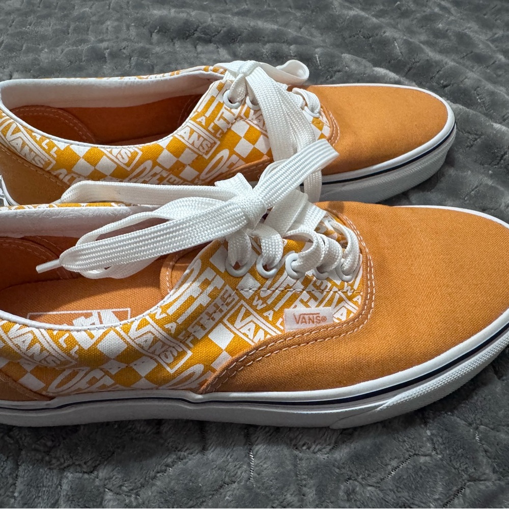 Vans Bold Yellow and White Lace-Up Shoes - Picture 5 of 6